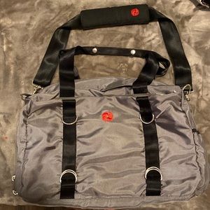Grey Duffle bag - lots of compartments and pockets